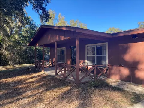 160 Ashley Lake Dr, Melrose, FL 32666