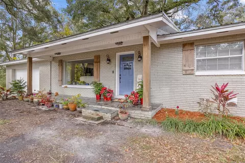 915 SW 4th Ave, Trenton, FL 32693