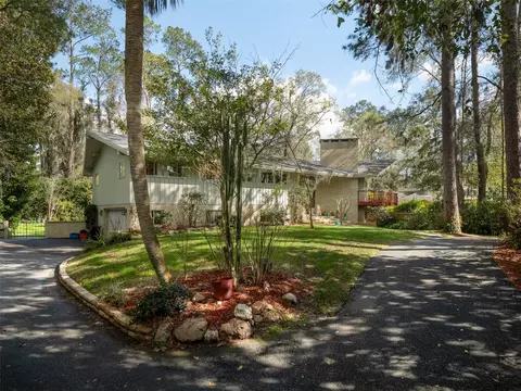 2135 NW 28th St, Gainesville, FL 32605