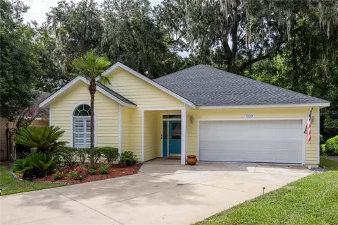 1020 NW 123rd Way, Newberry, FL 32669