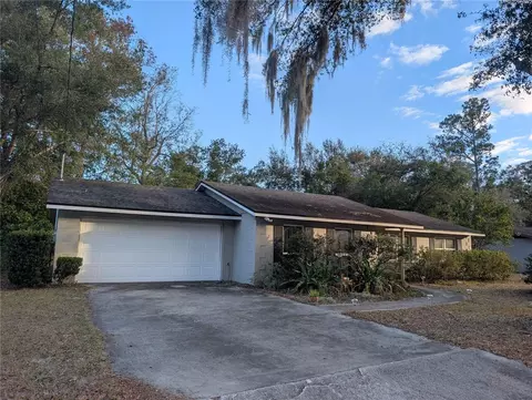 3146 NW 46 Pl, Gainesville, FL 32605