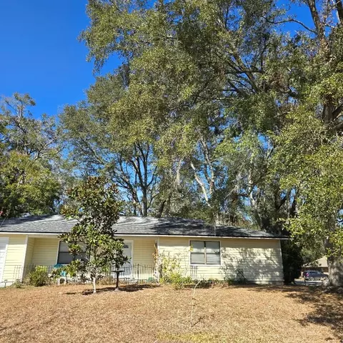 25404 SW 18th Ave, Newberry, FL 32669