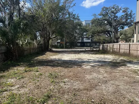 419 NW 12 St, Gainesville, FL 32601