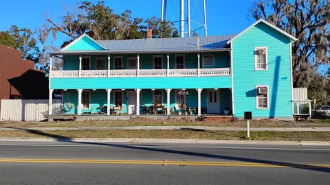 18431 High Springs Main St, High Springs, FL 32643