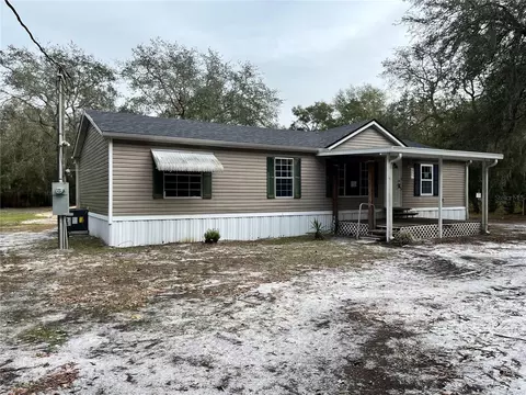 102 Julia Pl, Satsuma, FL 32189