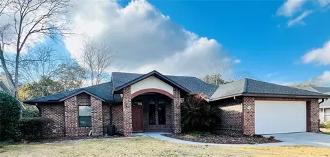 1036 SW 81st Dr, Gainesville, FL 32607