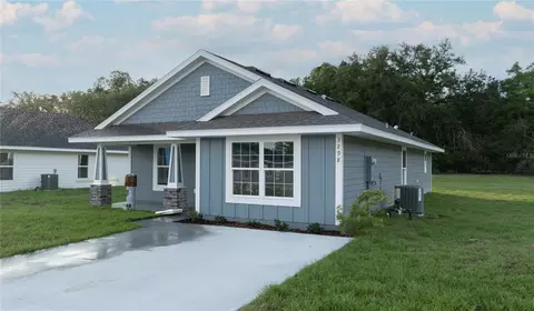 3298 E Iris Ln, Bell, FL 32619