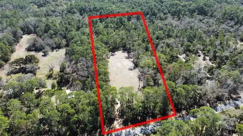 3290 SE 193rd Pl, Yankeetown, FL 34498