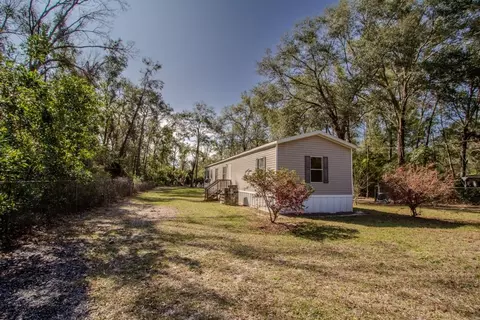 4132 284th St, Branford, FL 32008