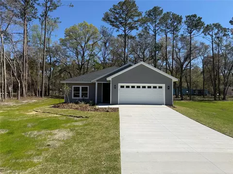 674 Stephens St, Bronson, FL 32621