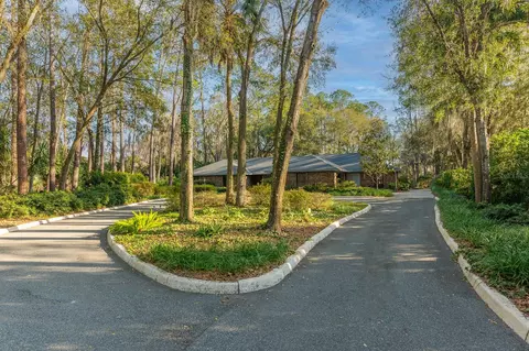 3718 SW 65th Ln, Gainesville, FL 32608