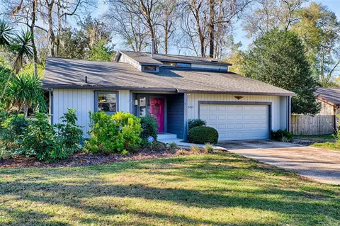 5717 NW 38th Pl, Gainesville, FL 32606