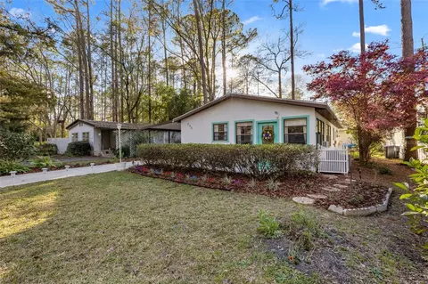 8843 NW 40th Cir, Gainesville, FL 32653