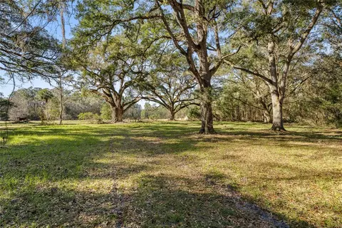 13717 NE 48th Pl, Gainesville, FL 32641
