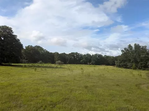 4052 SE B Se October Rd, Lake City, FL 32025