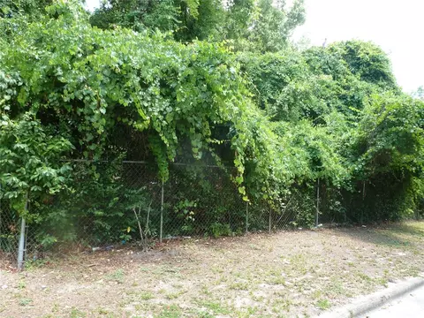 1031 SW 62nd Ter, Gainesville, FL 32607 photo 5
