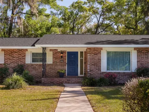 3751 NW 16th Pl, Gainesville, FL 32605