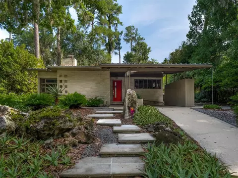 2712 SW 5th Pl, Gainesville, FL 32607