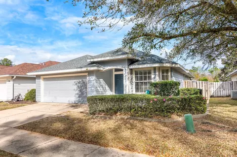 4919 NW 21st St, Gainesville, FL 32605