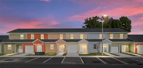 1595 NW 29th Rd #8, Gainesville, FL 32605
