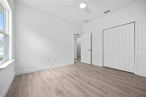 Bedroom - 1018 SW 67th Way, Gainesville, FL 32607 photo 5 of 7