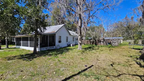 416 SE 3rd Ave, Williston, FL 32696