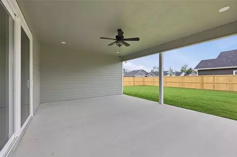 Exterior - 6694 SW 11th Ln, Gainesville, FL 32607 photo 3 of 5