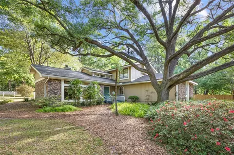 8020 NW 1st Pl, Gainesville, FL 32607