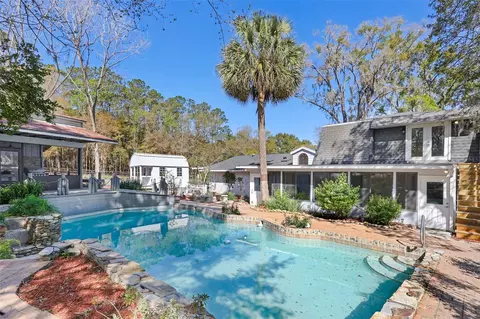 Exterior - 2830 SE 31st St, Ocala, FL 34471 photo 4 of 10