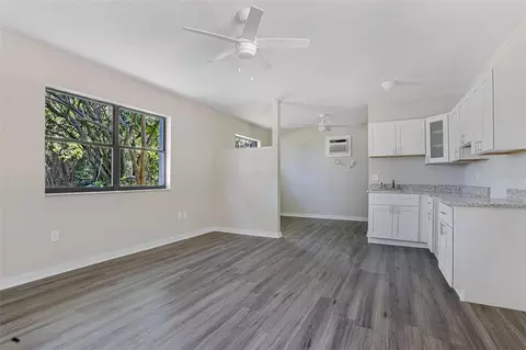 Living - 2830 SE 31st St, Ocala, FL 34471 photo 8 of 8