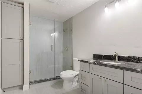 Bath - 2830 SE 31st St, Ocala, FL 34471 photo 3 of 4