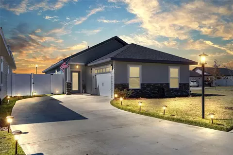 24435 SW 18 Ln, Newberry, FL 32669