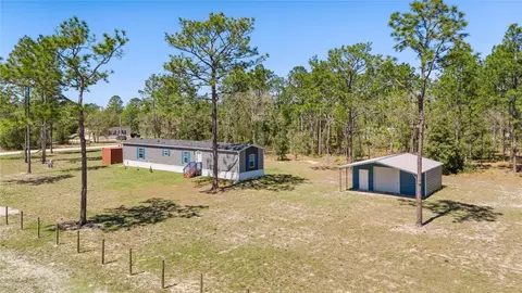 13411 SE 28th St, Morriston, FL 32668