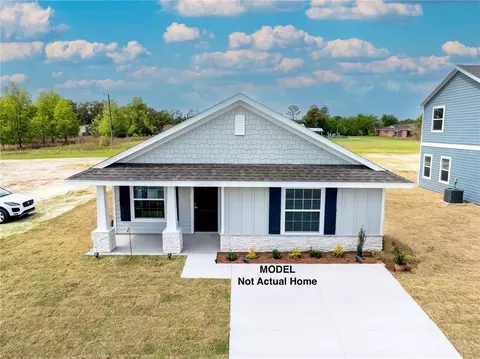 3315 E Iris Ln, Bell, FL 32619