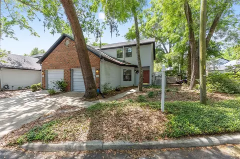 914 NW 42nd Ter, Gainesville, FL 32605