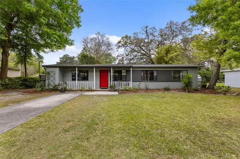 1318 NE 14th Ter, Gainesville, FL 32601