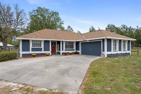 139 SW Bay Pl, Fort White, FL 32038