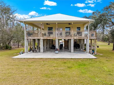 19093 Boeing Dr, Live Oak, FL 32060