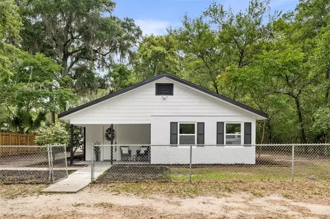 4120 NW 10th St, Gainesville, FL 32609