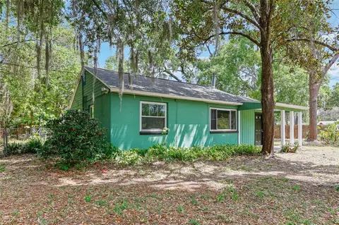 1106 NE 10th Ave, Gainesville, FL 32601
