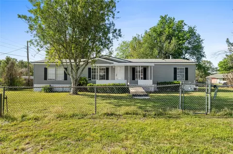 17382 Harrell St, Brooker, FL 32622