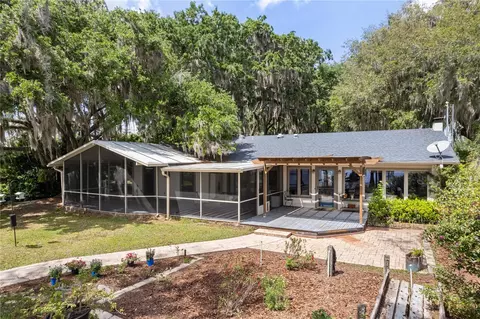 2504 SE 30th St, Melrose, FL 32666