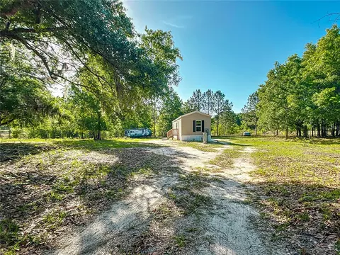 18540 NE 5th Terrace Rd, Citra, FL 32113