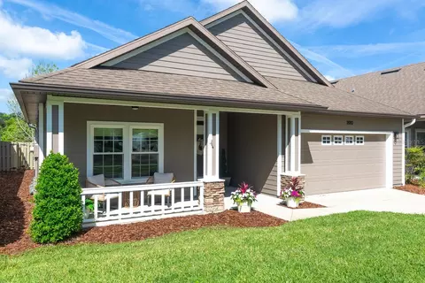 7880 SW 79th Dr, Gainesville, FL 32608
