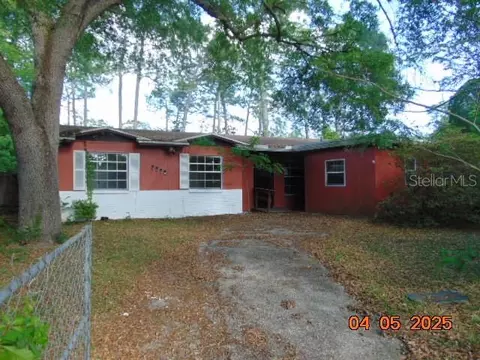 1129 NE 24 Ter, Gainesville, FL 32641