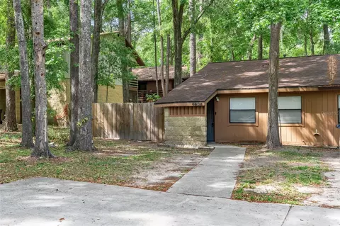 6808 SW 45th Ave, Gainesville, FL 32608