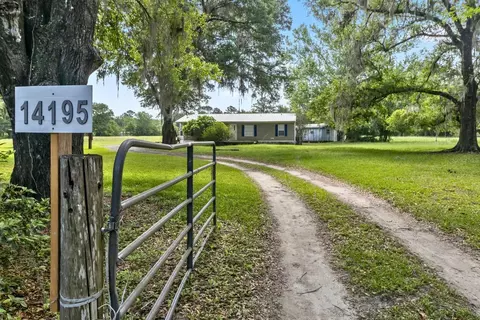 14195 NW 31st Ter, Gainesville, FL 32609