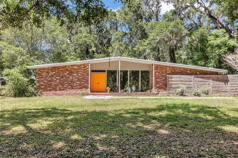 4902 SW 17th Ter, Gainesville, FL 32608