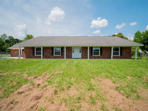 3996 SW Pinemount Rd, Lake City, FL 32024