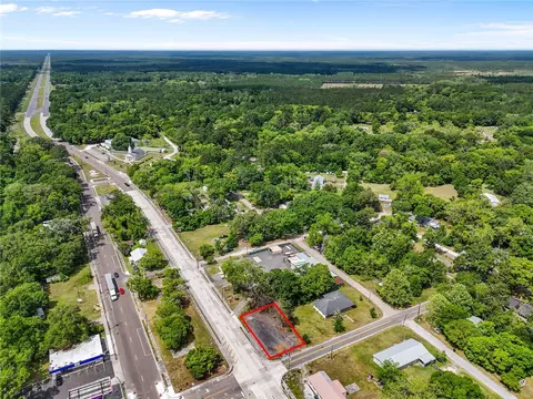 14580 Kennard St, Waldo, FL 32694